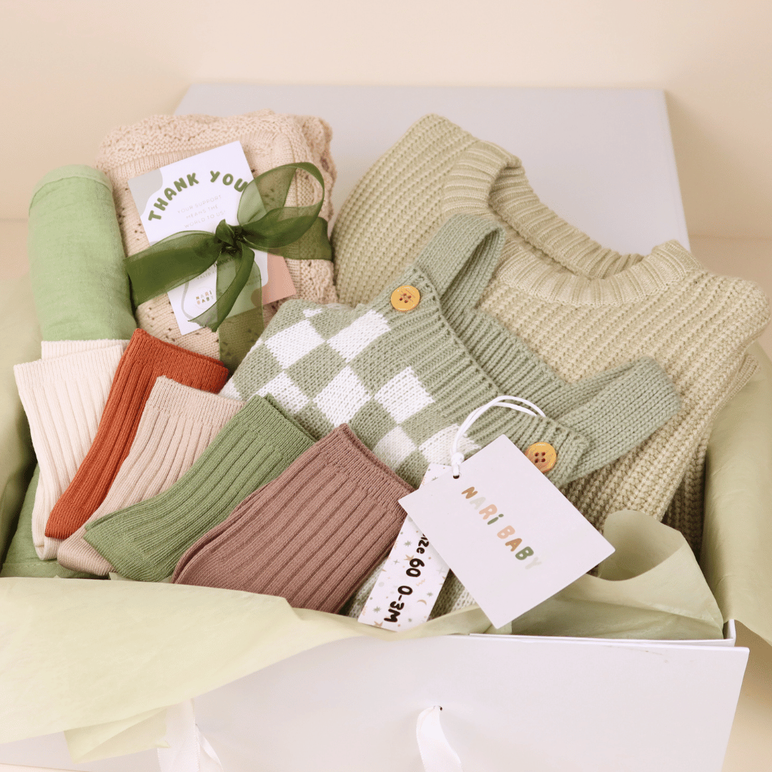 Newborn Knit & Knots Gift Box (Sage)